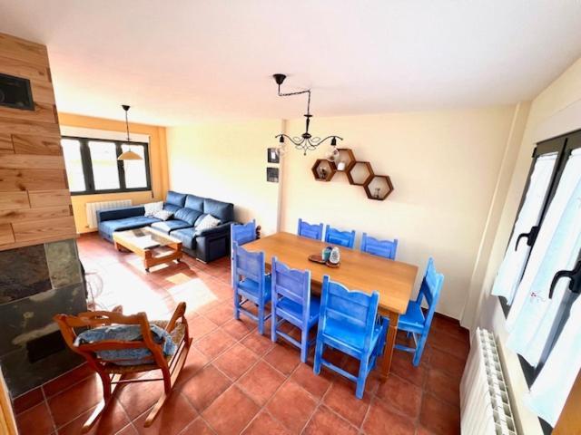 Navalpinar Villa Navalmanzano ภายนอก รูปภาพ